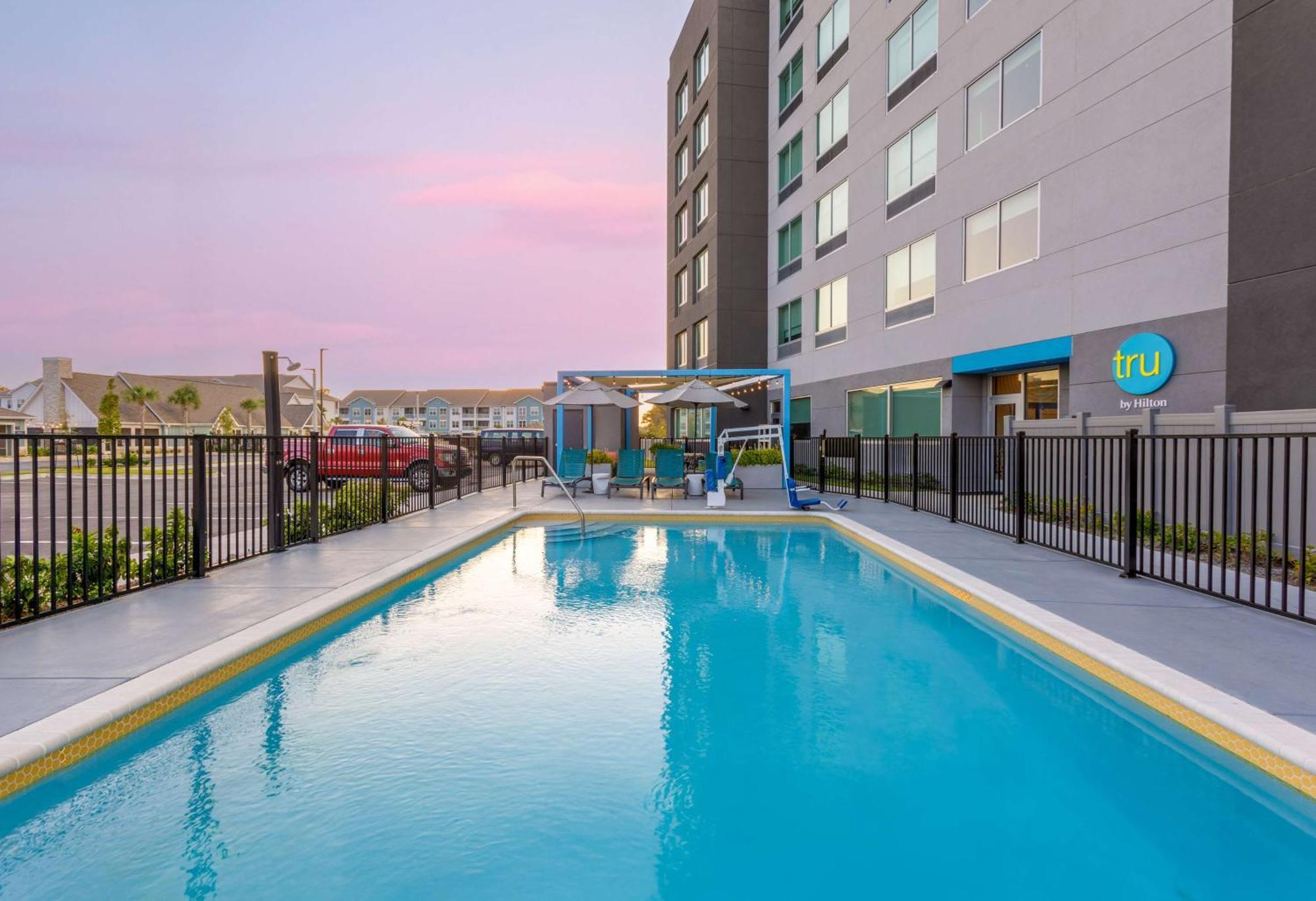 Tru By Hilton Panama City Beach Upper Grand Lagoon Exterior foto